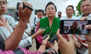 Dinilai Berjasa Dalam Pemenuhan Hak Disabilitas, Eks Mensos Diganjar Penghargaan Mantan Meteri Sosial (Mensos) Endang Kusuma Inten Soewono. (Sandika Fadilah/Jabarekspres.com)