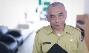 Plafon ruangan gedung perpusatakan Kota Bogor mengalami kerusakan yang terletak pada bagian fasilitas kamar mandi.
