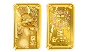 Harga Emas Antam Naik Lagi Rp 1.000, Harga Jual Hari Ini Rp 1.043.000 Setelah mengalami kenaikan sebesar Rp 2.000 per gram, Harga emas antam pada akhir pekan ini kembali merangkak naik sebesar Rp 1.000.