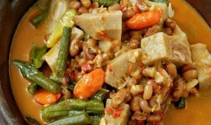Resep Sayur Lodeh Nikmat, Ayo Kreasikan Masakanmu! Resep Sayur Lodeh Nikmat, Ayo Kreasikan Masakanmu! (sumber foto: @luis_widiarto)