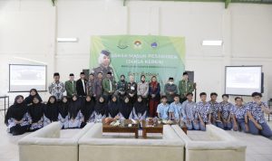 Gelar Penyuluhan Hukum, LDII dan Kejari Cimahi Komitmen Bentuk Santri Taat Hukum Gelar Penyuluhan Hukum, LDII dan Kejari Cimahi Komitmen Bentuk Santri Taat Hukum