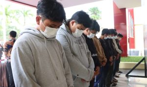 10 Pelajar Tawuran Gunakan Senjata Air Softgun Sebanyak 10 pelajar tawuran di wilayah Kecamatan Soreang, Kabupaten Bandung dengan membawa sejumlah senjata tajam. (ISTIMEWA)