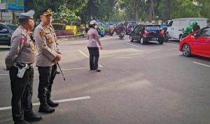 kondisi arus lalu lintas di Kota Bogor khsusnya di jalur wisata terbilang cukup ramau. Terlebih memasuki waktu liburan