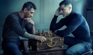 Carragher: Akhir Karir yang Manis bagi Messi Namun Menyedihkan bagi Ronaldo