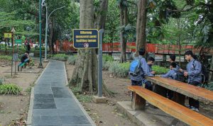 Pentingnya lingkungan sosial yang baik guna menjaga kesehatan mental. (KHOLID/JABAR EKSPRES)