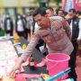 Kapolresta Bogor Kota, Bismo Teguh Prakoso saat menunjukan sejumlah barang bukti narkoba dari 21 tersangka, Selasa (7/2). (Yudha Prananda / Jabar Ekspres)