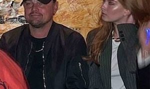 Pacar Baru Leonardo Di Caprio Model Usia 19 Tahun? Pacar Baru Leonardo Di Caprio Model Usia 19 Tahun