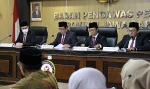 Tiga Bakal Calon (Bacalon) Dewan Perwakilan Daerah (DPD) Jawa Barat diberikan kesempatan untuk melengkapi syarat dukungan oleh Bawaslu Jabar