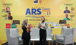 Universitas Adhirajasa Reswara Sanjaya Gelar Seminar Karir untuk Pembekalan Mahasiswa