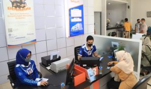 Jangan Dulu ke Bank! Simak Dulu Informasi KUR BRI 2023 Di Sini! Jangan Dulu ke Bank! Simak Dulu Informasi KUR (Kredit Usaha Rakyat) BRI 2023 Di Sini!