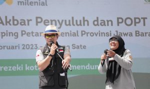 BERIKAN APRESIASI: Gubernur Ridwan Kamil saat Rakor Akbar Penyuluh dan POPT serta Training of Trainer Pendampingan Petani Milenial Provinsi Jawa Barat di Gedung Sate Kota Bandung, Senin (13/2/2023).