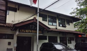 Kantor KPU Kota Bandung di Jalan Soekarno Hatta. (Hendrik Muchlison/Jabar Ekspres)