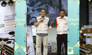 Plt Bupati Bogor Iwan Setiawan memberikan perhatian terhadap pers nasional sebagai corong informasi bagi masyarakat. (SANDIKA FADILAH/JABAREKSPRES.COM)