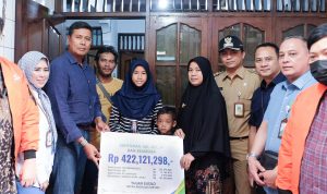Kurir Meninggal Saat Antar Paket, BPJS Ketenagakerjaan Gerak Cepat Bayarkan Manfaat Kurir Meninggal Saat Antar Paket, BPJS Ketenagakerjaan Gerak Cepat Bayarkan Manfaat