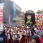 SEMARAK: Sejumlah parade seni budaya ditampilkan di perhelatan Bogor Street Festival CapGoMeh 2023, di Kota Bogor, Minggu (5/2). (Yudha Prananda/Jabar Ekspres)