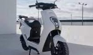 Motor Listrik Honda 2023 EM1-e Siap Menggebrak Pasar!