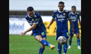 Prediksi Skor Persib vs Persebaya, Misi Berat Luis Milla