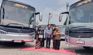 Merayakan HUT ke-33, PO SAN Didukung PT. CKP Luncurkan 10 Unit Bus Mercedes Benz OH 1526