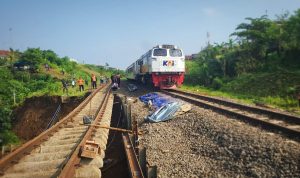 Gunakan Satu Lintasan, PT KAI Kembali Operasionalkan Kereta Api Pangrango Bogor-Sukabumi