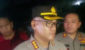 Alat Berat, Upaya Evakuasi Korban Kebakaran Depo Pertamina Plumpang Alat Berat, Upaya Evakuasi Korban Kebakaran Depo Pertamina Plumpang