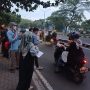 Menebar Kebaikan, PKS Jabar Bagikan Takjil Gratis