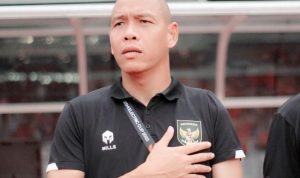 Nova Arianto, asisten Shin Tae Yong buka suara soal keputusan FIFA mengenai batalnya Indonesia menjadi tuan rumah Piala Dunia U20 2023. Instagram/@novaarianto30.
