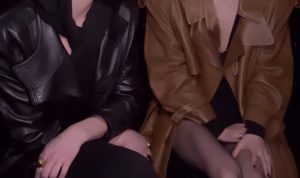 Rosé BLACKPINK Tampil Untuk Saint Laurent Fall 2023 di Paris Fashion Week