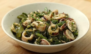 Resep Cumi Cabe Hijau Ala Chef Devina Hermawan