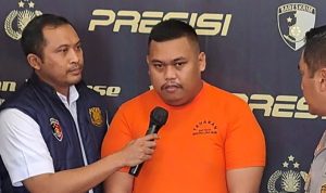 Selebgram Ajudan Pribadi terjerat kasus penipuan karena jual mobil fiktif dan merugikan korban hingga Rp1.3 miliar. PMJ News/Fajar.