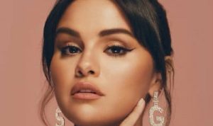 Selena Gomez Angkat Bicara Atas Permasalahan Perundungan Terhadap Hailey Bieber