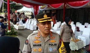 Waduh! Kepala Bappeda Kota Tasikmalaya Diringkus Polisi Karena Konsumsi Sabu Waduh! Kepala Bappeda Kota Tasikmalaya Diringkus Polisi Karena Konsumsi Sabu