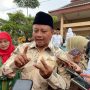Wakil Gubernur Jawa Barat Uu Ruzhanul Ulum saat menghadiri Kompetisi Bisnis Digital Santripreaneur di Ponpes Persis 259 Firdaus, Kamis (16/3/2023). (Agni Ilman Darmawan/ Jabarekspres.com)
