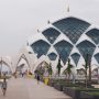SEPI PENGUNJUNG: Masjid Al Jabbar di Kecamatan Gedebage, Kota Bandung sepi pengunjung pada awal Ramadan 2023.