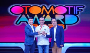 Honda ADV 160 Sabet Gelar Motor Terbaik di Indonesia Honda ADV160 Sabet Gelar Motor Terbaik di Indonesia