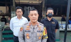 Polisi Amankan Pelaku Pembunuhan Perempuan yang Jasadnya Ditemukan di Kandang Ayam Polisi Amankan Pelaku Pembunuhan Perempuan yang Ditemukan Tergeletak di Kandang Ayam