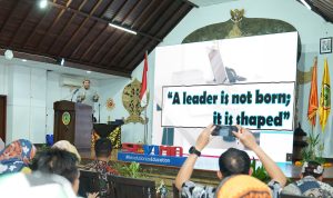 Ketua Asosiasi APTISI Bali: Kalau Indonesia Mau Maju, Kampus Harus Lakukan Ini! Ketua Asosiasi APTISI Bali: Kalau Indonesia Mau Maju, Kampus Harus Lakukan Ini!