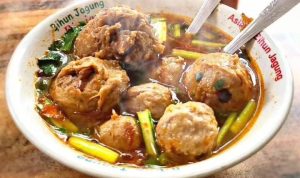 5 Baso Enak Di Bandung