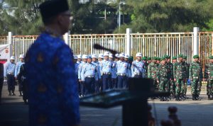 Suasana Apel Gelar Pasukan di Stadion Pakansari, Cibinong, Kabupaten Bogor, Senin (17/4). Foto : Sandika Fadilah/Jabarekspres.com