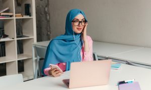10 Rekomendasi Aplikasi HP Memudahkan Ibadah Puasa di Bulan Ramadan