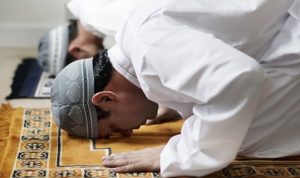 Ketahui Hikmah Menegakkan Shalat Fardhu Disini ! Ketahui Hikmah Menegakkan Shalat Fardhu Disini !