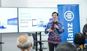 Business Director Allianz Life Indonesia Bianto Surodjo memaparkan bahwa Allianz Center Bandung hadir untuk memberikan akses layanan asuransi yang mudah dan nyaman bagi nasabah Allianz Indonesia.
