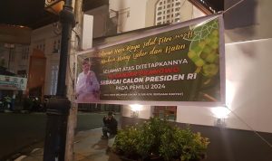 Ganjar Pranowo Capres 2024, Spanduk Dukungan Menjamur di Bandung Puluhan spanduk dukungan terhadap Ganjar Pranowo di berbagai sudut Kota Bandung setelah ditetapkan sebagai Capres 2024.