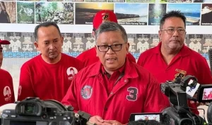 PDIP Sempat Bocorkan Tanggal Pengumuman Capres, Benarkah Digelar Hari Ini di Bogor? Hasto Kristiyanto, Sekjen PDIP sempat mengungkapkan soal waktu pengumuman capres yang akan disampaikan oleh Megawati Soekarnoputri. pdiperjuangan.id