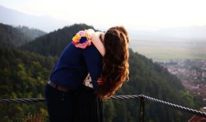 Link Test Love Languange, Pengen Tau Apa Bahasa Cinta Kamu? test love languange