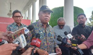 Menteri Pekerjaan Umum dan Perumahan Rakyat Basuki Hadimuljono di kompleks Istana Kepresidenan Jakarta, Rabu (5/4/2023). Kementrian pastikan jalan bergerak Tol Cisumdawu masih bisa dilalui. ANTARA/Mentari Dwi Gayati