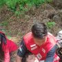 PMI Handles Four Tourists Drowning in Curug Larangan
