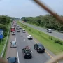 Police Conducts Open and Close System at Rest Area KM 207 Cirebon
