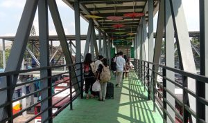 Kondisi terkini arus balik di Terminal Leuwipanjang. (Sandi Nugraha/Jabar Ekspres)