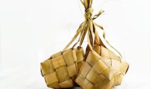 Simak Di Sini! Cara Agar Ketupat Tahan Lama! Simak Di Sini! Cara Agar Ketupat Tahan Lama!