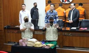 KPK menyita uang tunai Rp2,823 miliar sebagai barang bukti dari OTT pejabat Direktorat Jenderal Kereta Api (DJKA) Kemenhub. ANTARA/Fianda Sjofjan Rassat.